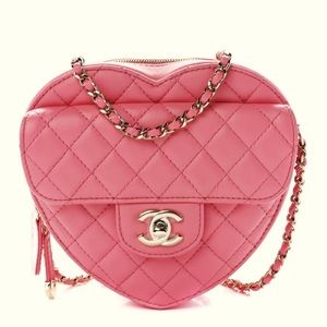 Chanel - CC in Love Heart Bag Quilted Lambskin